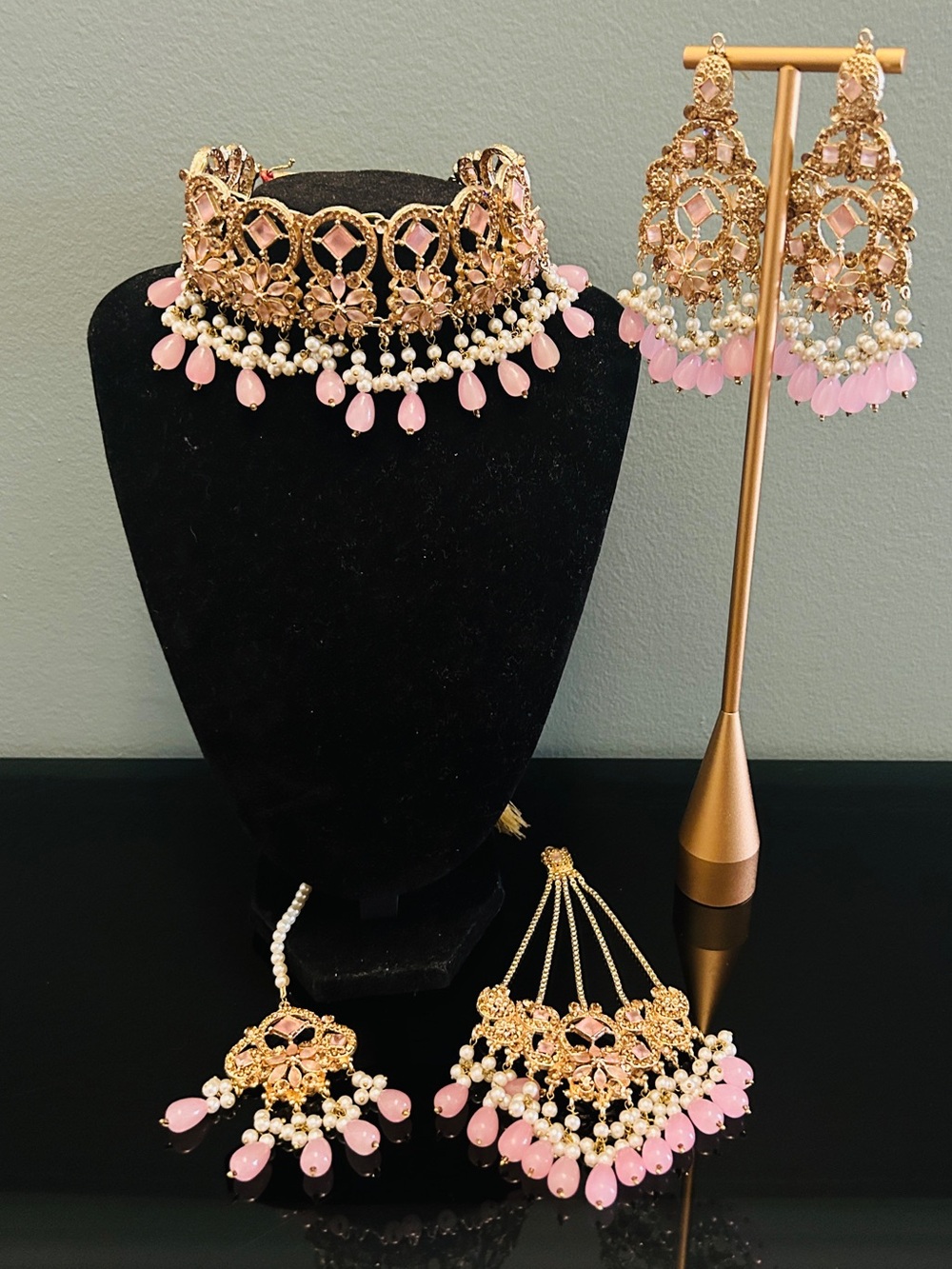 Gold-Plated Pink Stone Choker & Earring Set